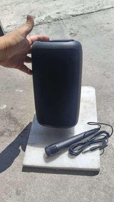 Boxa cu bluetooth noua karaoke