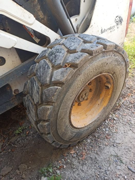 Продажа мини погрузчика Bobcat 873.