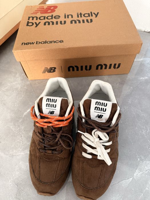Vand pantofi New Balance & Miu Miu