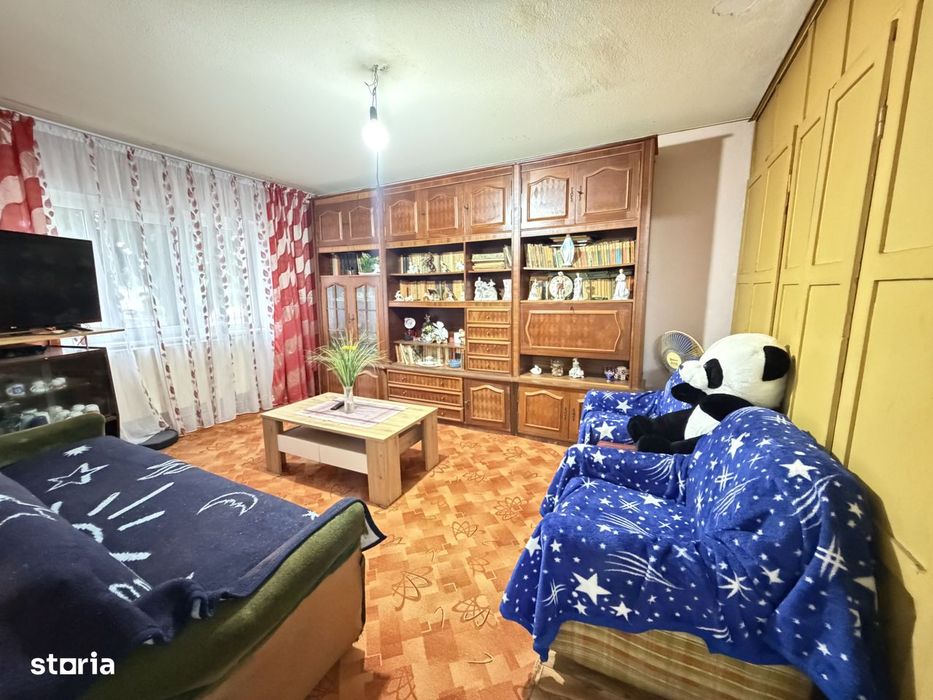 Apartament 4 camere Mioveni, M-uri, 2 bai, 3 debarale