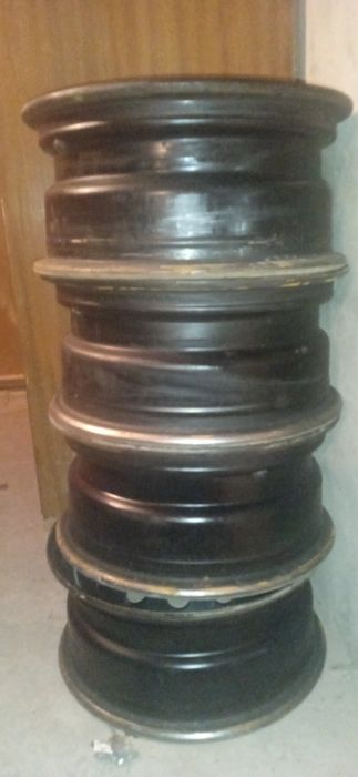 Продам диски от камри 20 15р