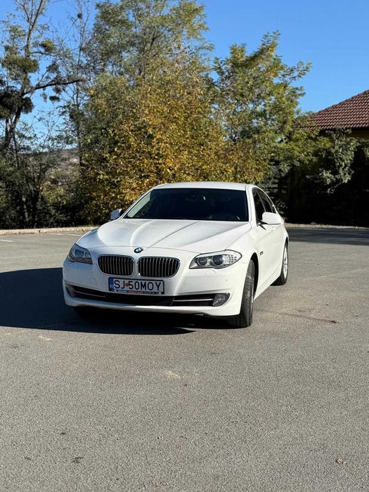 BMW Seria 5 F10 525d