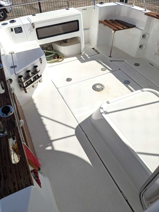 Лодка Arvor 230AS