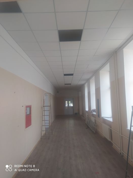 Установка потолков Армстронг