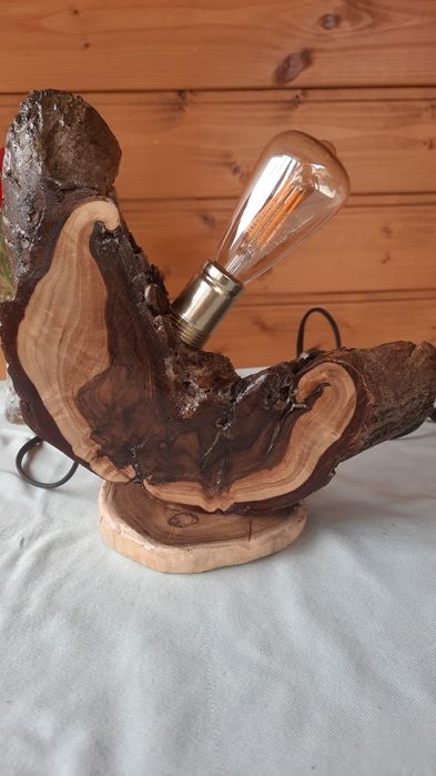 Cuier rustic, oglinzi, veioze