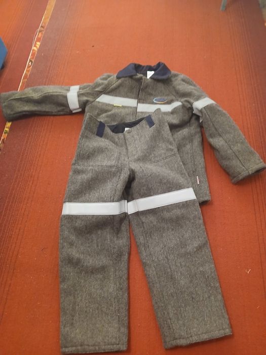 Продаётся рабочий костюм