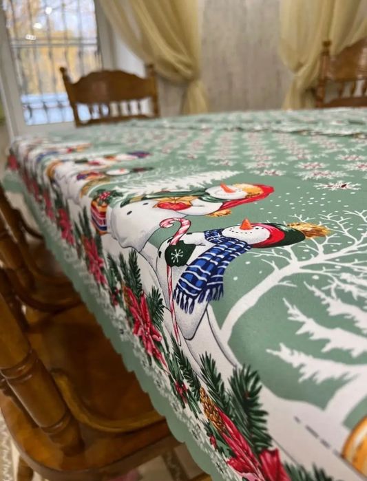 Новогодняя скатерть. Размер 150*220.Ребенок будет в восторге