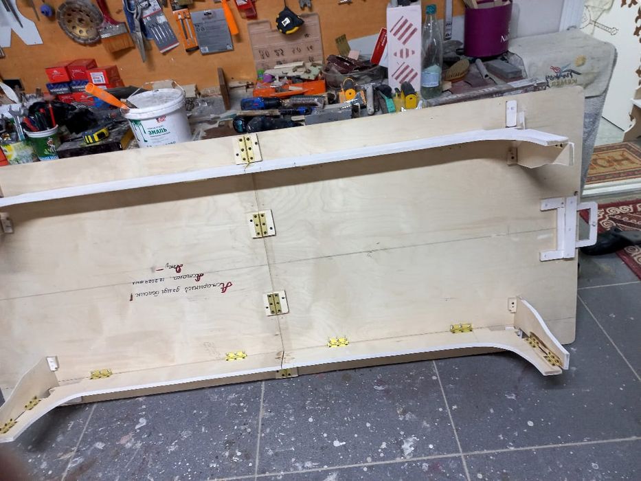 Столы круглые и прямоугольные