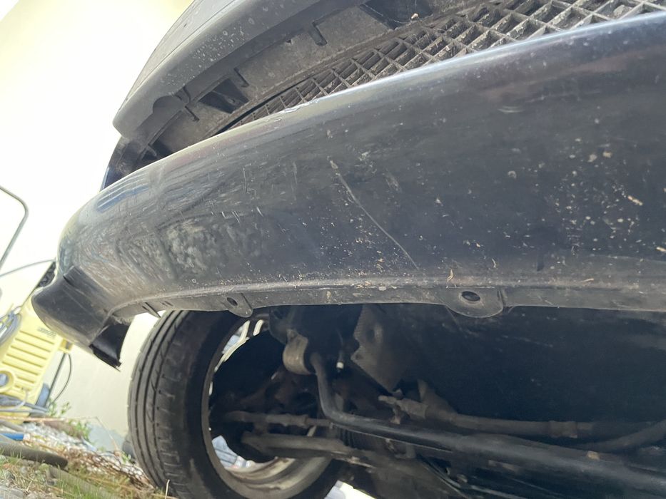 Vand bara fata pachet m tech 2 pentru e46 sedan touring