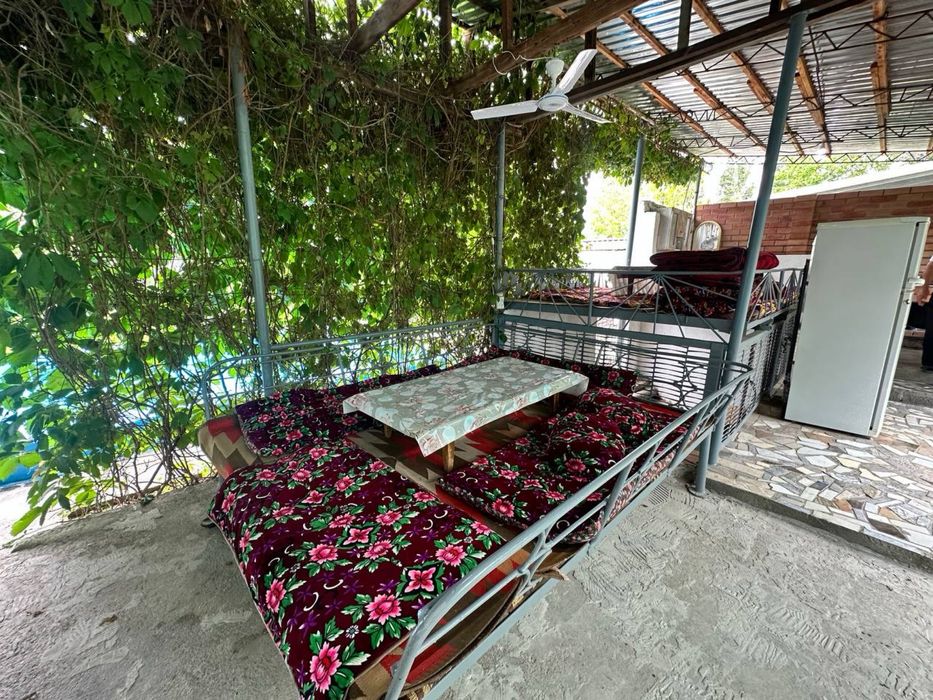 Dacha Chirchik Bassen Stol Tenis Oylalar va Ulfatlar uchunham