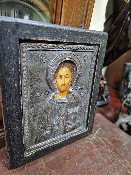 Чудесна антикварна сребърна икона със сертификат