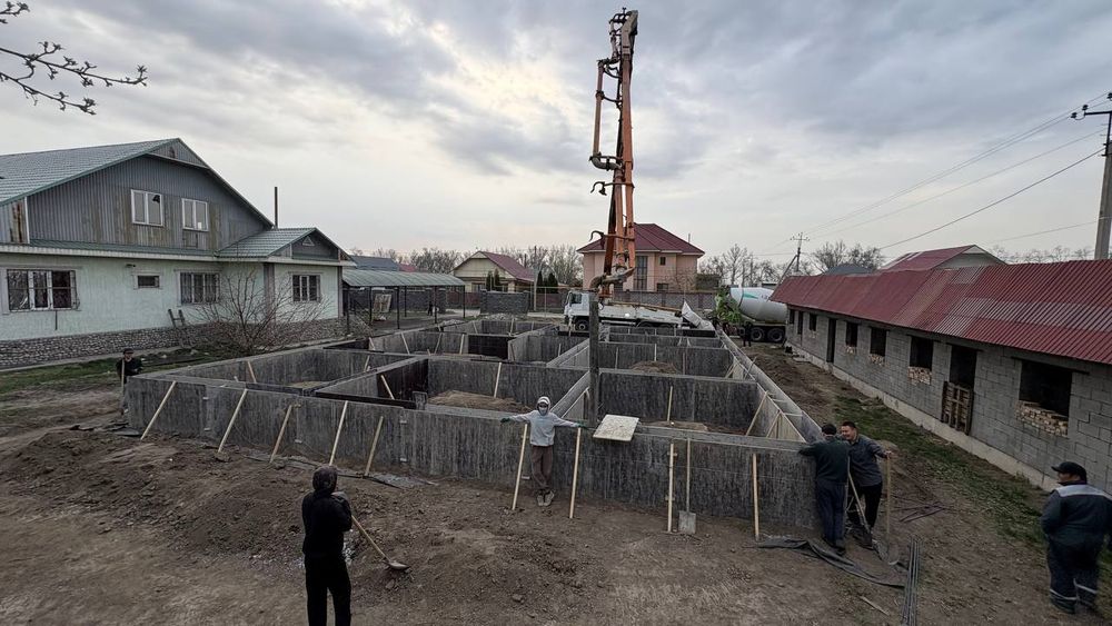 Заливка фундамента