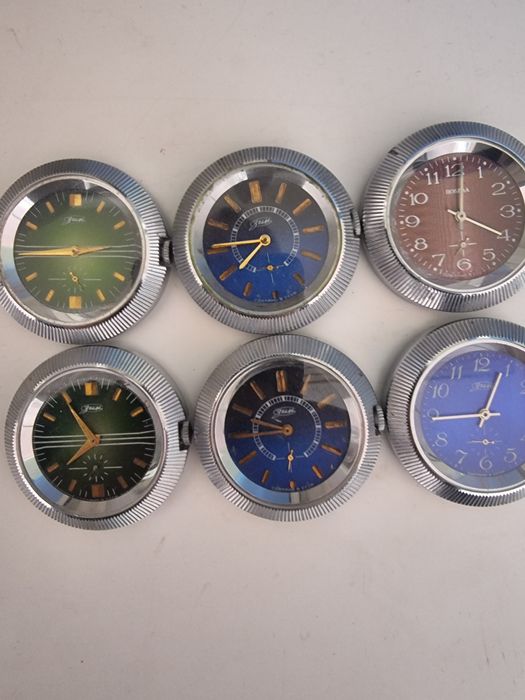 Часы Зим и Победа