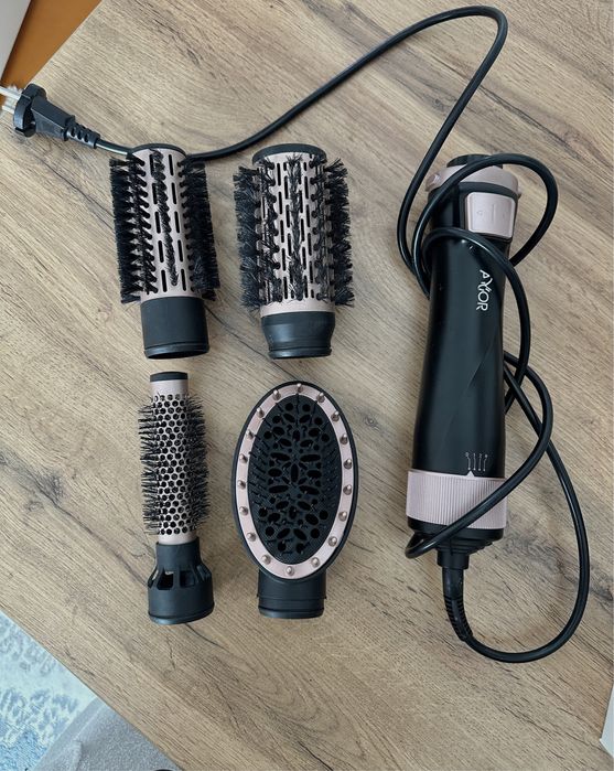 Фен-щетка/стайлер для укладки