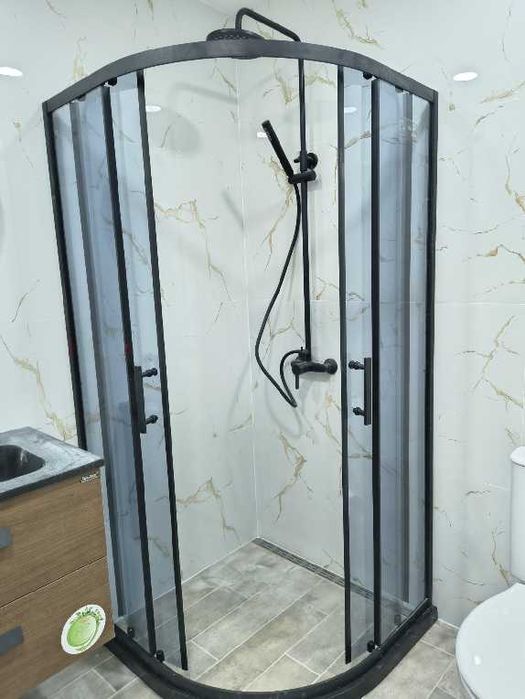 Двустаен имот в кв.Кръстова вада