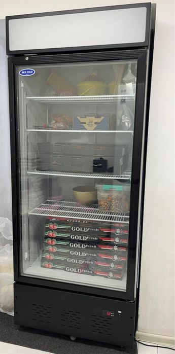 Холодильник витринный