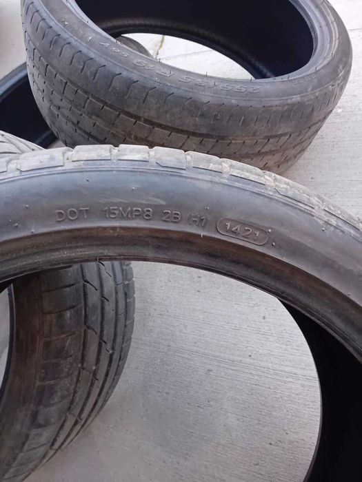 Летни гуми комплект 2х2 255/35/19