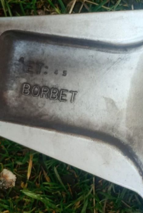 Vând jante 235/35 R19