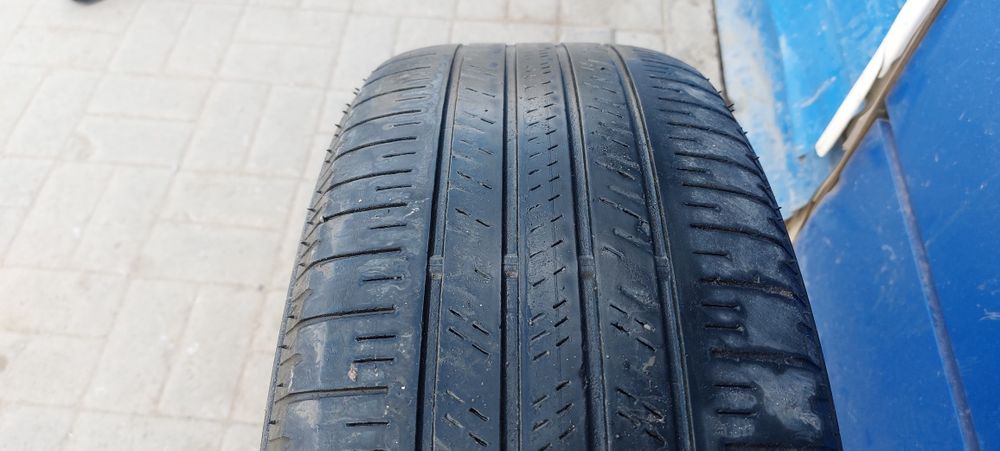 Продам автошины Goodeyar