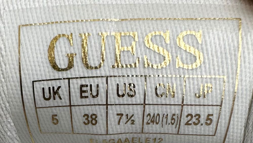 Дамски маратонки Guess