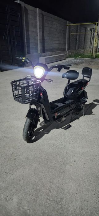 Скутер SK 8 500W