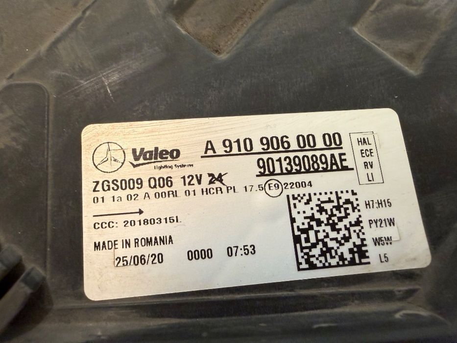 Far stânga dreapta Mercedes Sprinter 2018/2026 W907/W910