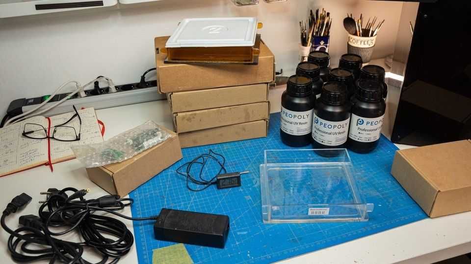 Imprimanta 3D MOAI 130 cu rasina si termometru digital