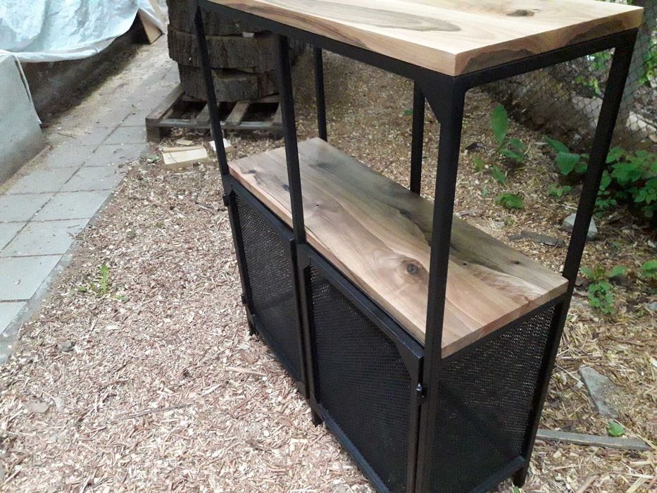 Метални изделия и аксесоари ръчна изработка