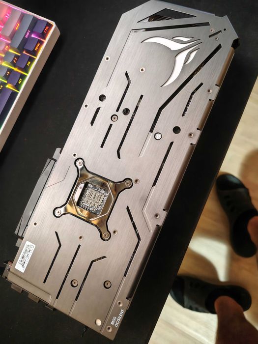 Видеокарта RX7800XT RED DEVIL