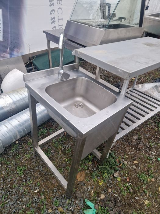 Rastel inox, mese inox, alte aparate gatit