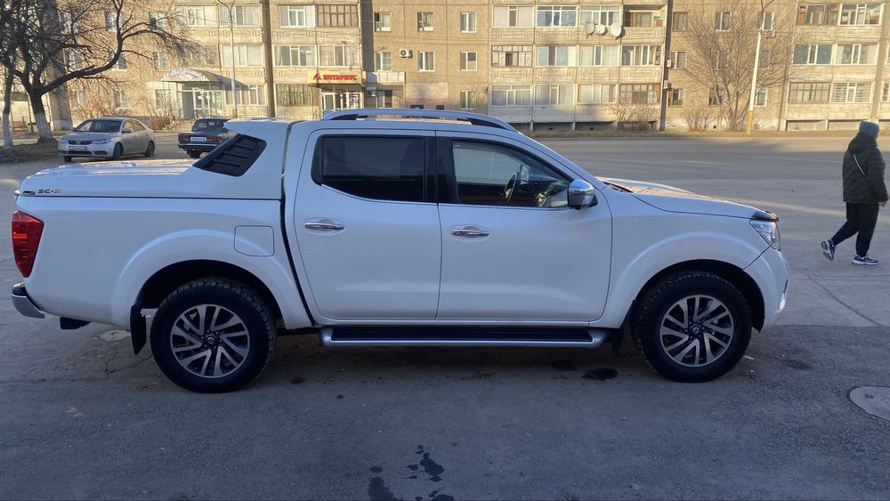 Ниссан Навара, пикап, дизель.