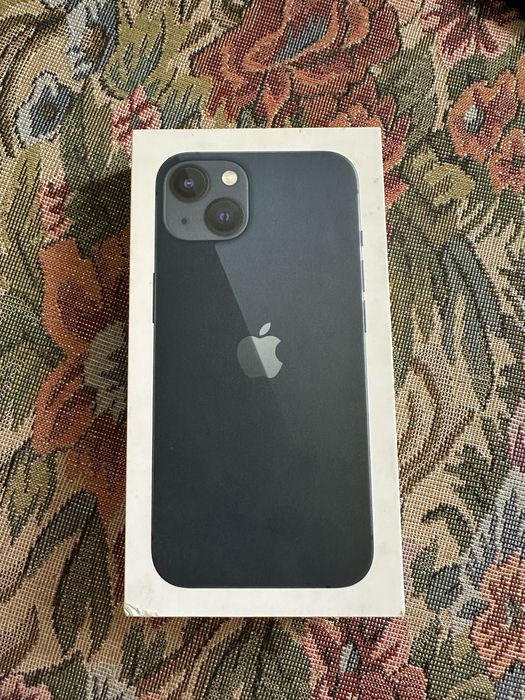 продам  iphone13