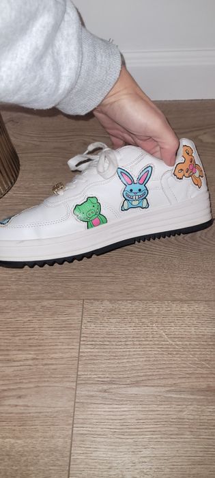 Adidasi Bershka,nr 38