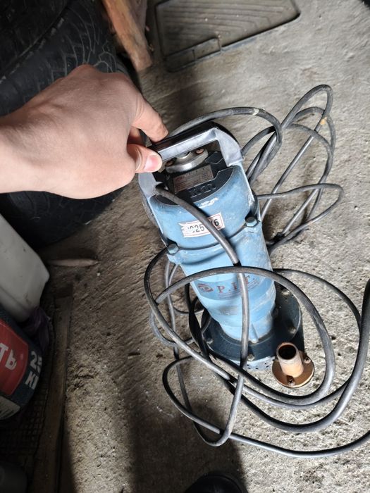 Продам насос дренажный