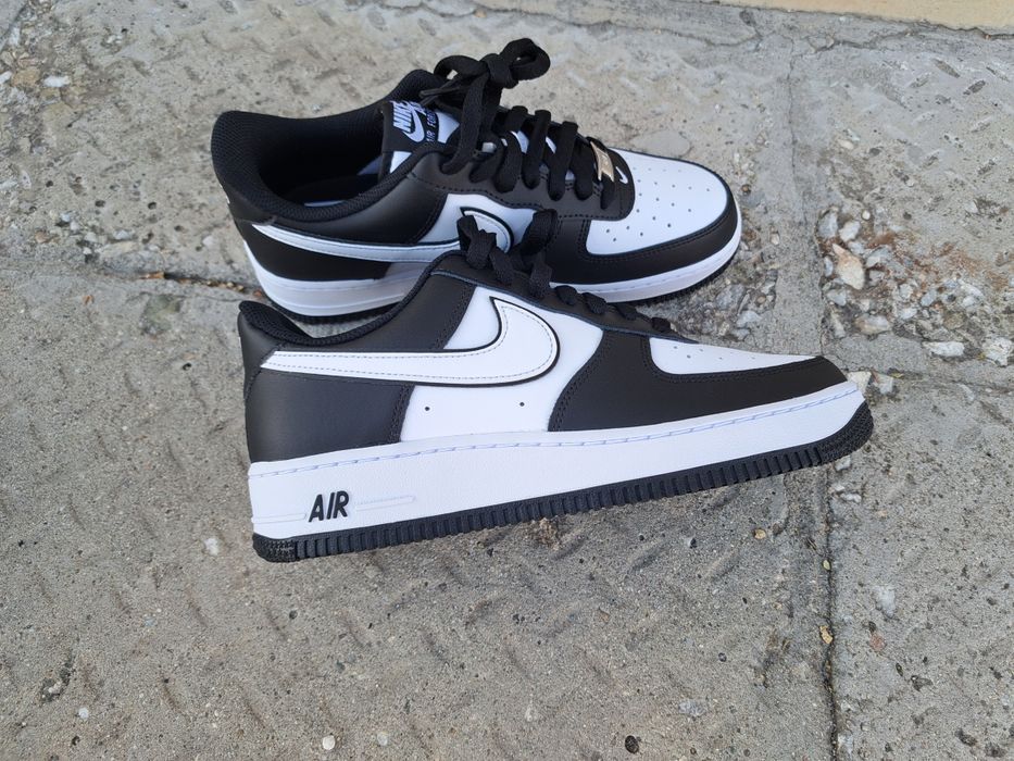 NIKE Air Force  1 "07