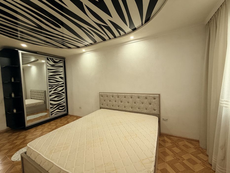 Срочно!От собственника!Сдается 3/3/3 квартира в миробадском районе