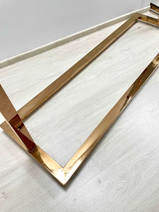 Stender prezentare haine Rose Gold