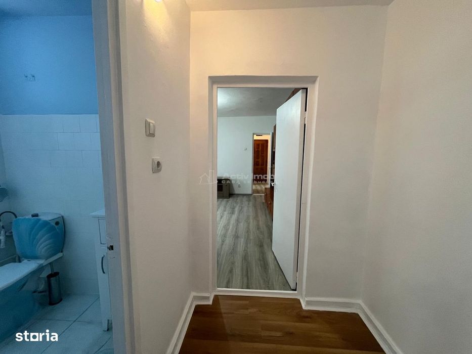 Lugoj, Ap. 2 Cam. 64.96 Mp., Et. 3  Zona Timisorii