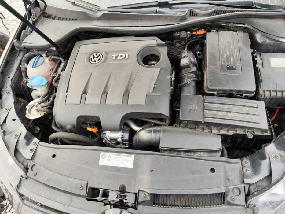 Golf 6 на части 1.6тди 77кв на части голф 6