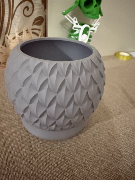 Кашпо в масштабе