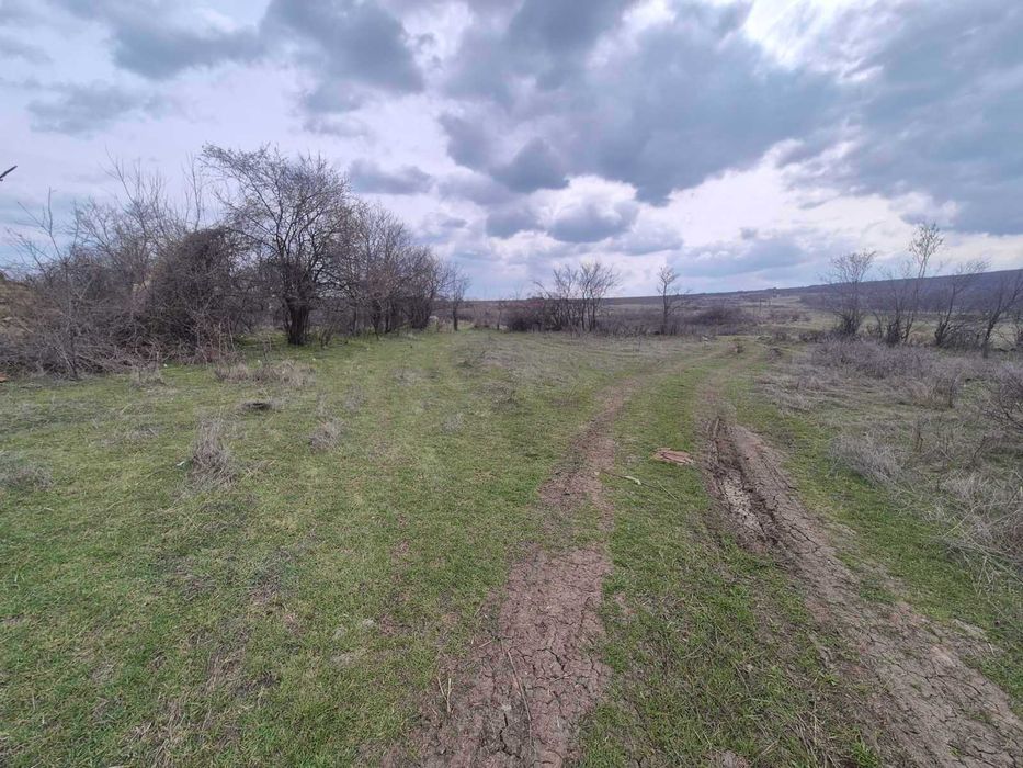 Продава се Парцел в с. Попица, Област Враца - 930 кв.м за 2 €/кв.м - Снимка #2