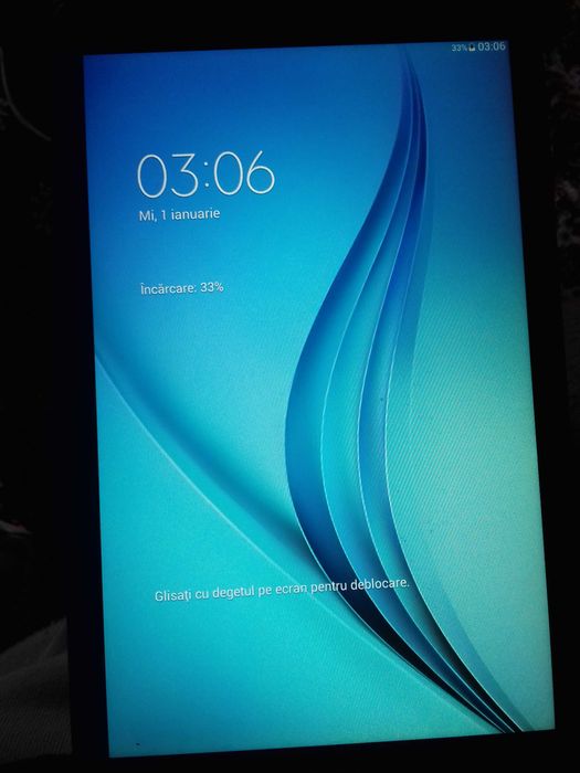 Vând tabletă Samsung Etab