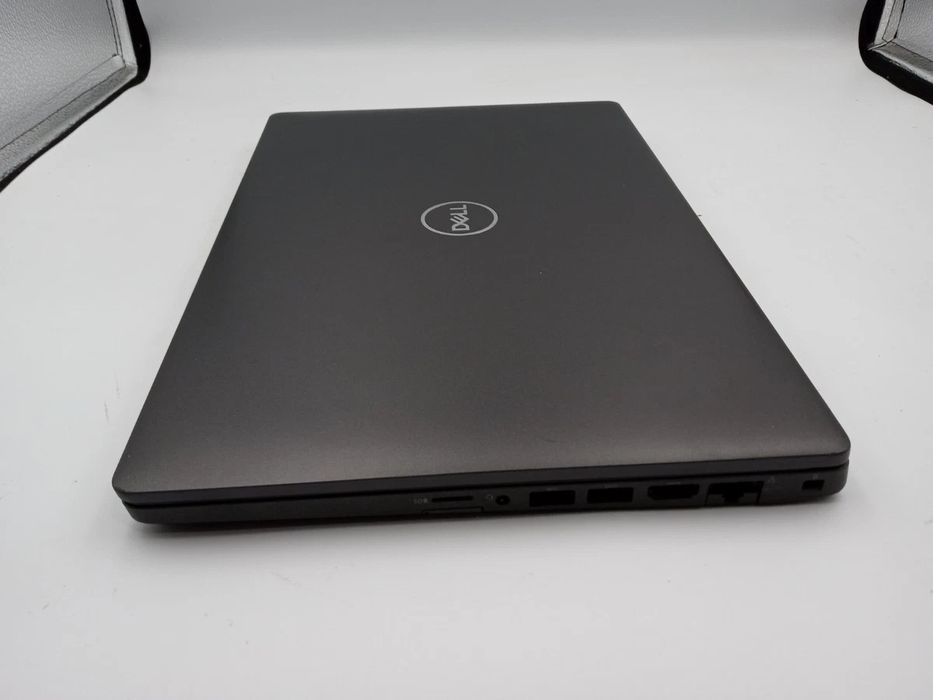 Лаптоп DELL Latitude 5400 Touch Screen 14" FHD i5-8365U / 16GB RAM / 2