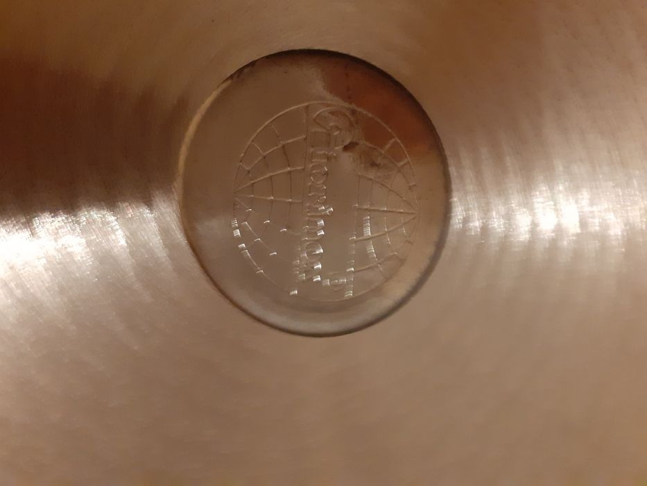 Oale și cratiti de inox