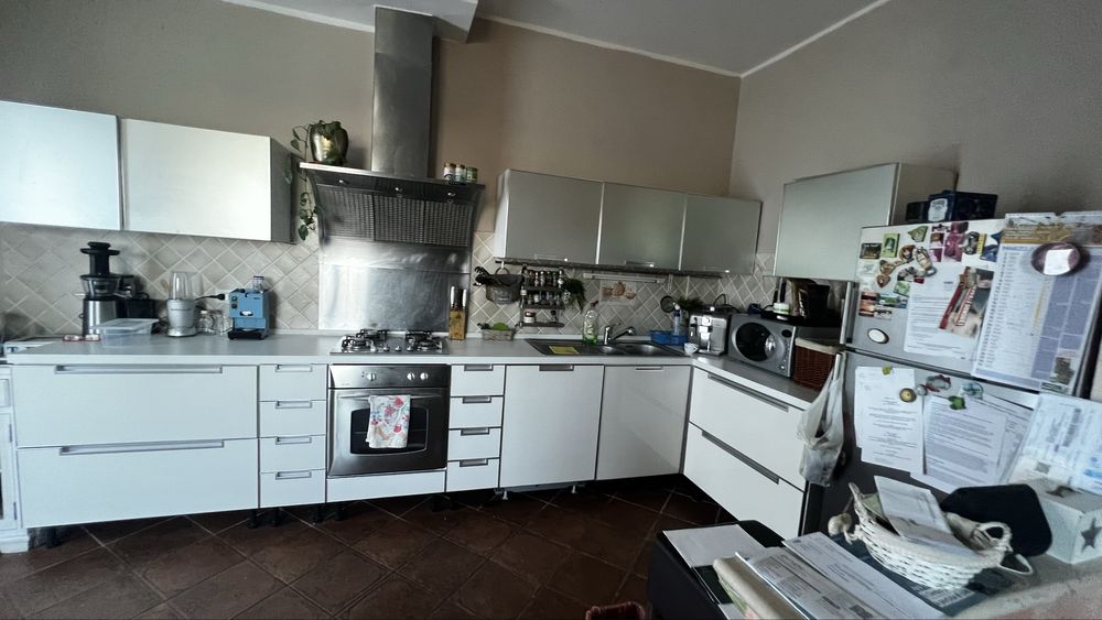 Bucatarie  compet  utilata