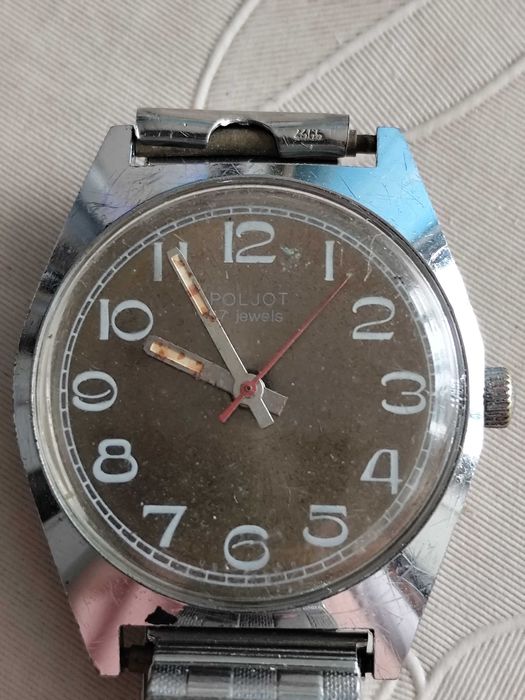 Лот часовници механични работещи