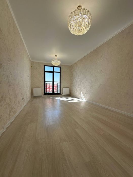 3-хона уй Сотилади Метро 4-бекат Golden house Кадишева