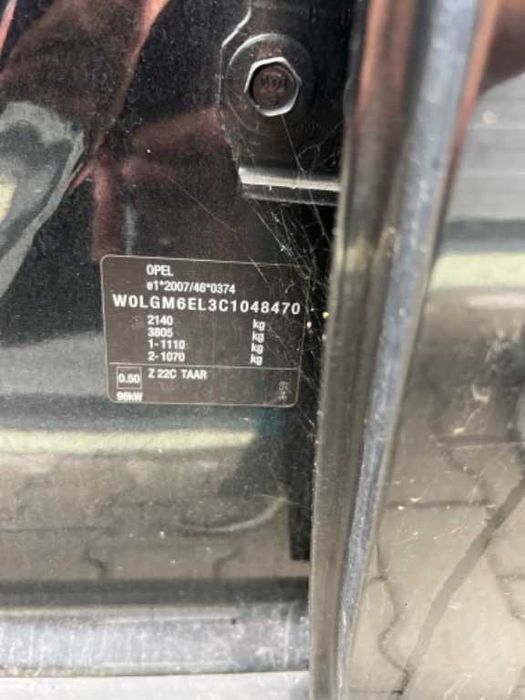 Dezmembrez Opel Insignia 2.0 d DTH 131 cai 2011