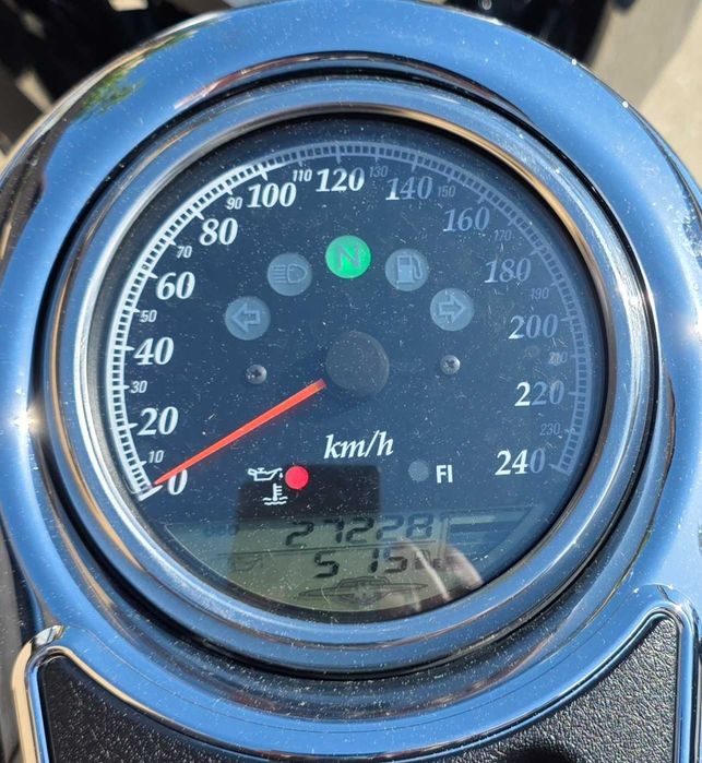 Suzuki VLR 1800 Intruder