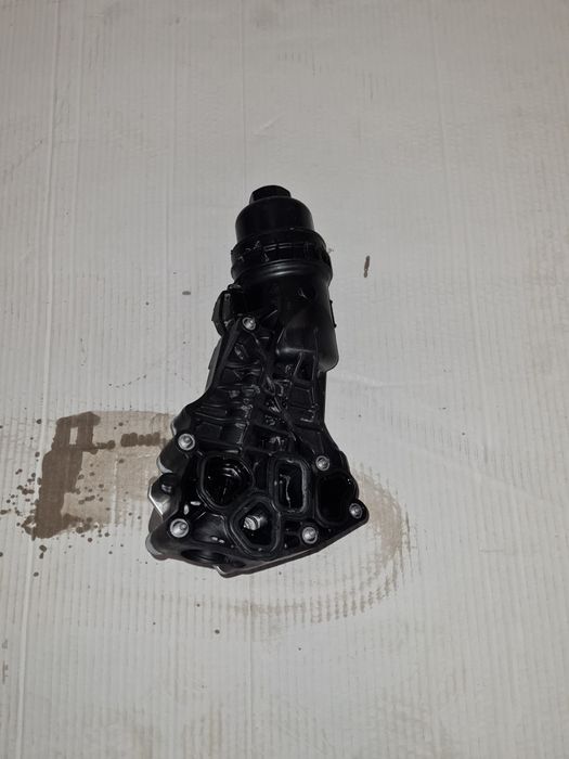 Suport filtru ulei+răcitor 1.5 benzina BMW/ cod-7952796 /B38A15P OEM
